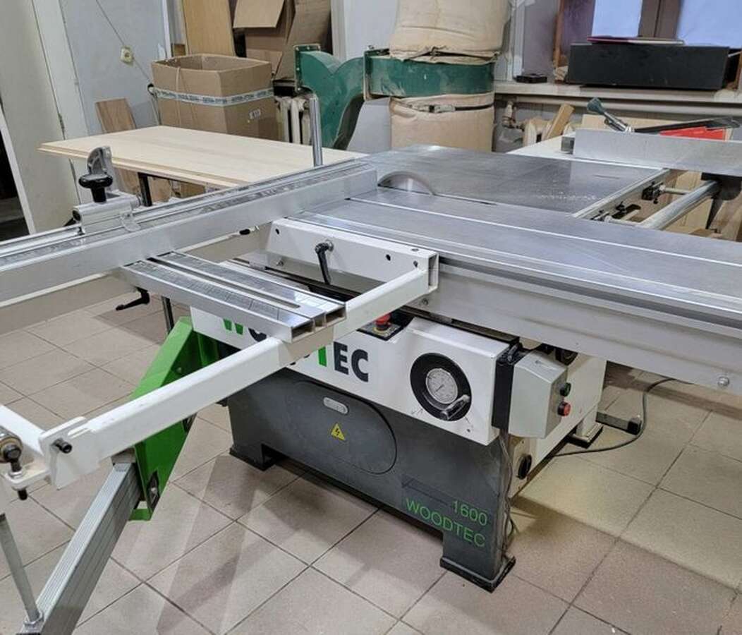 Форматно-раскроечный станок WoodTec 1600