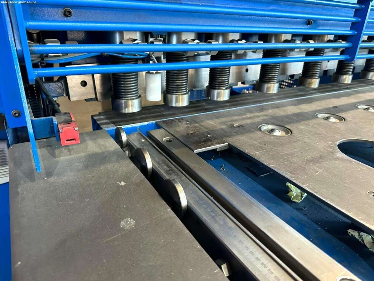 Гильотинные ножницы Boschert Gizelis G-Cut 3013
