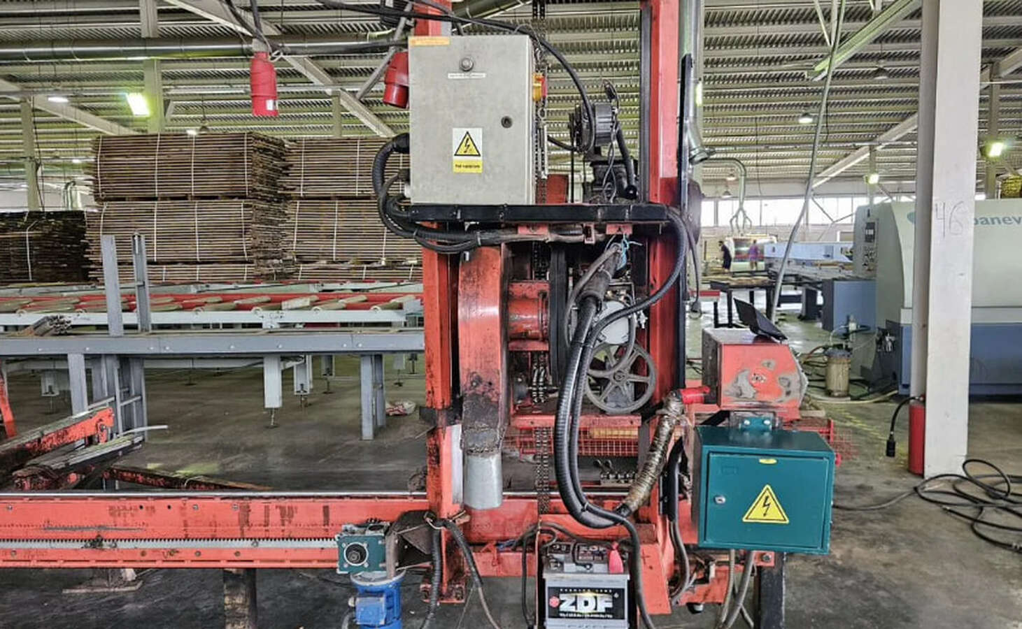 Ленточная пилорама Wood-Mizer LT40 Польша
