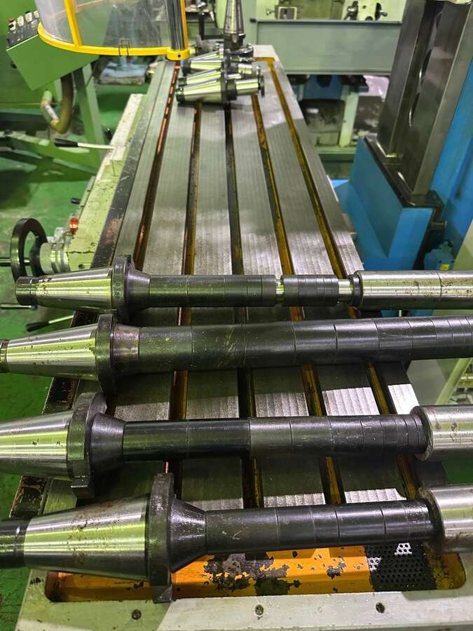 Станок широкоуниверсальный фрезерный FU 401