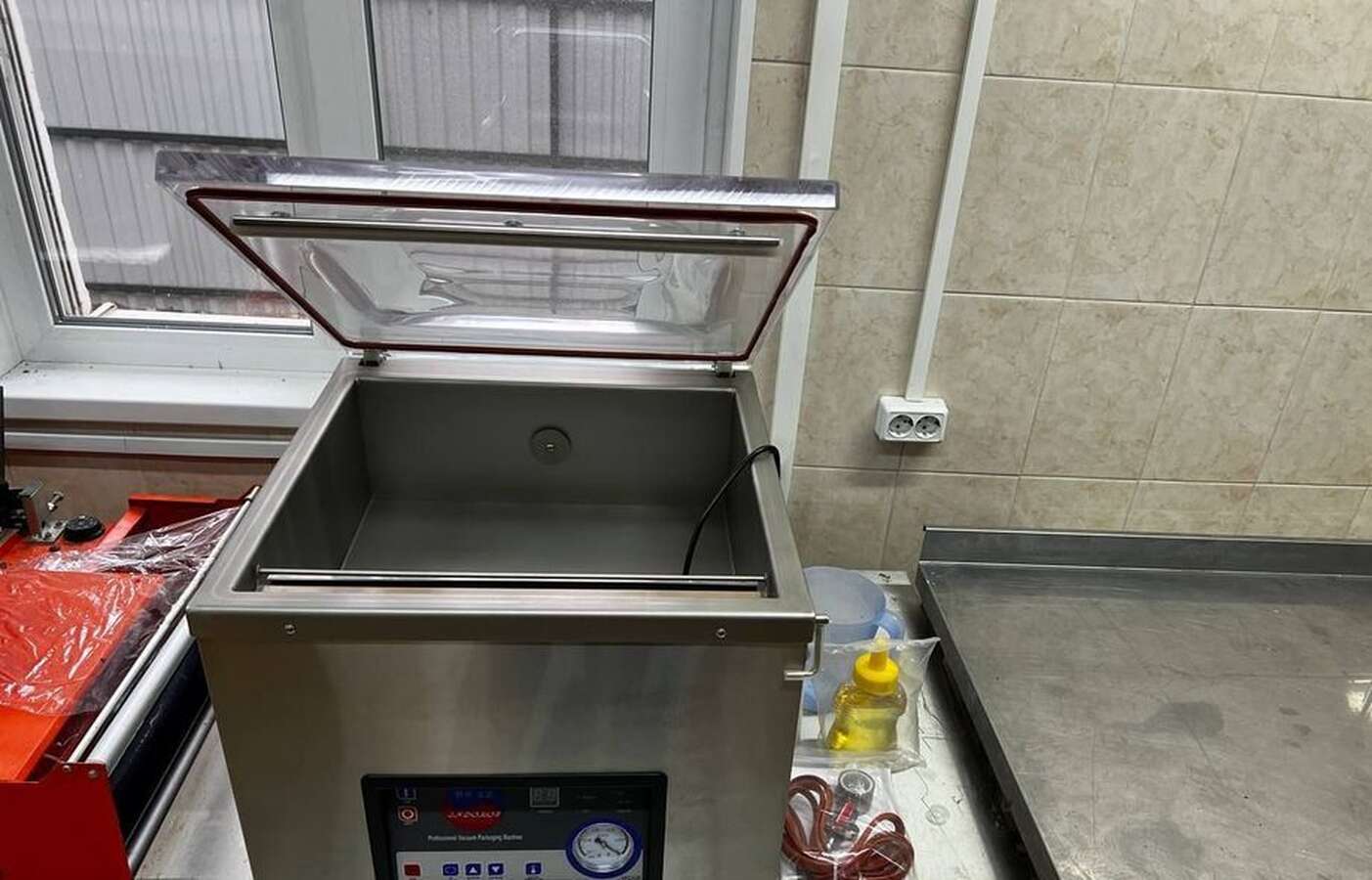Вакуумные упаковщики INDOKOR IVP-350/MS новый