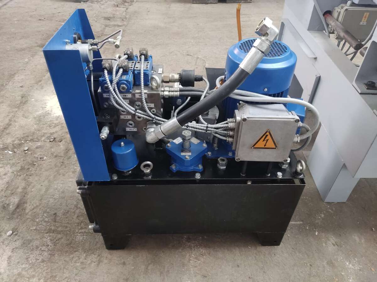 Резьбонакатной станок UPWS25 c новой гидростанцией