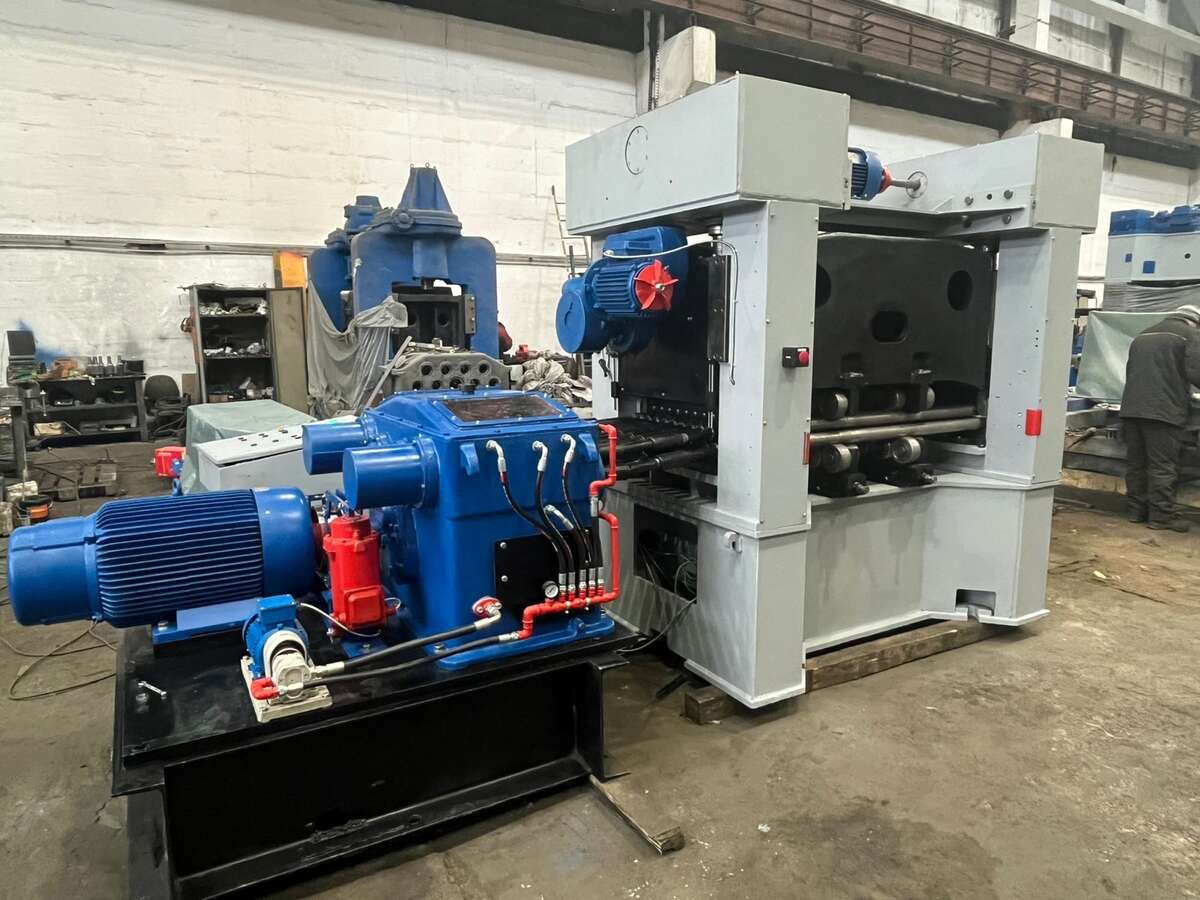 Листоправильная машина UBR 3х1400