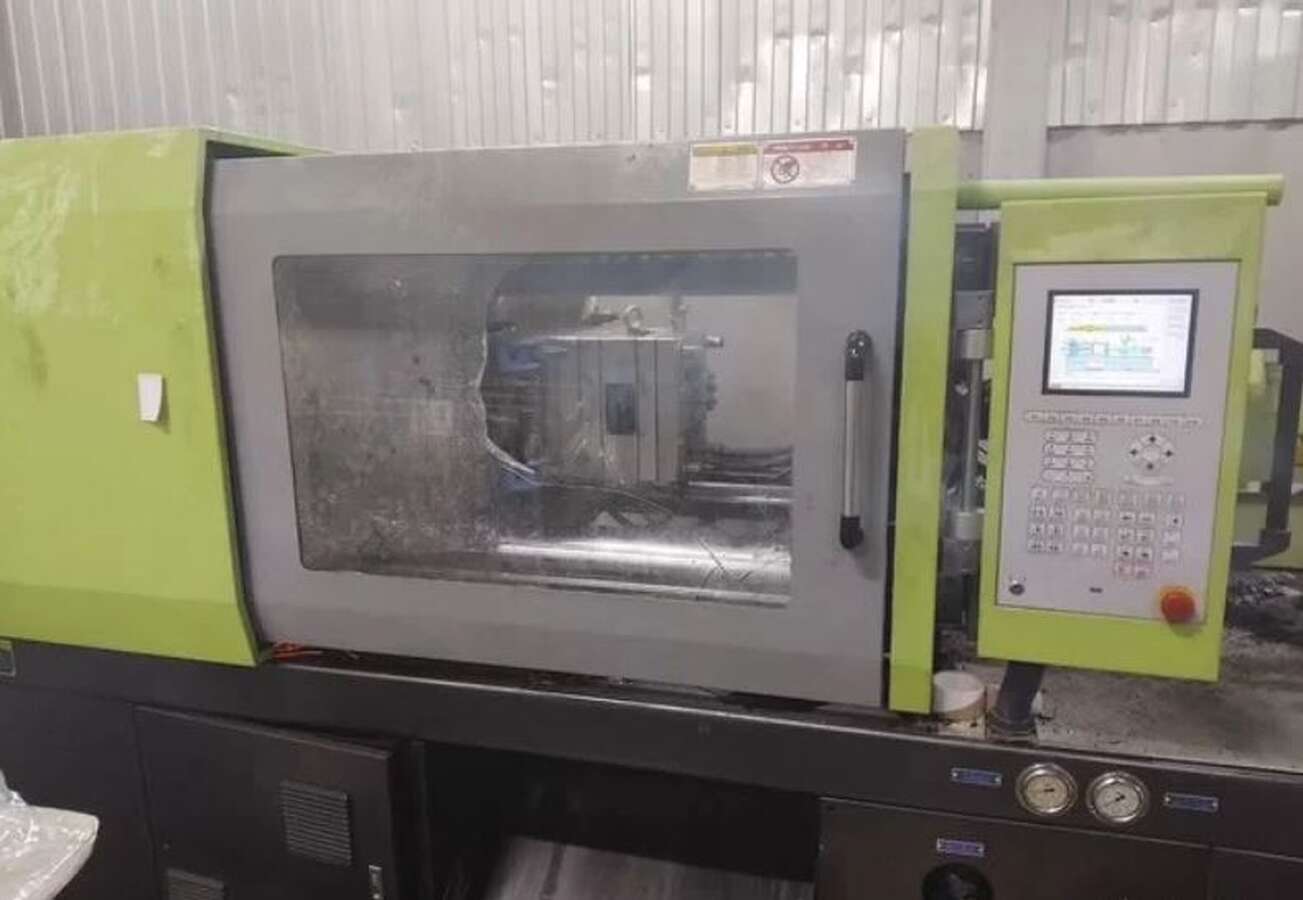Термопластавтоматы Titan и Plastic Machiner