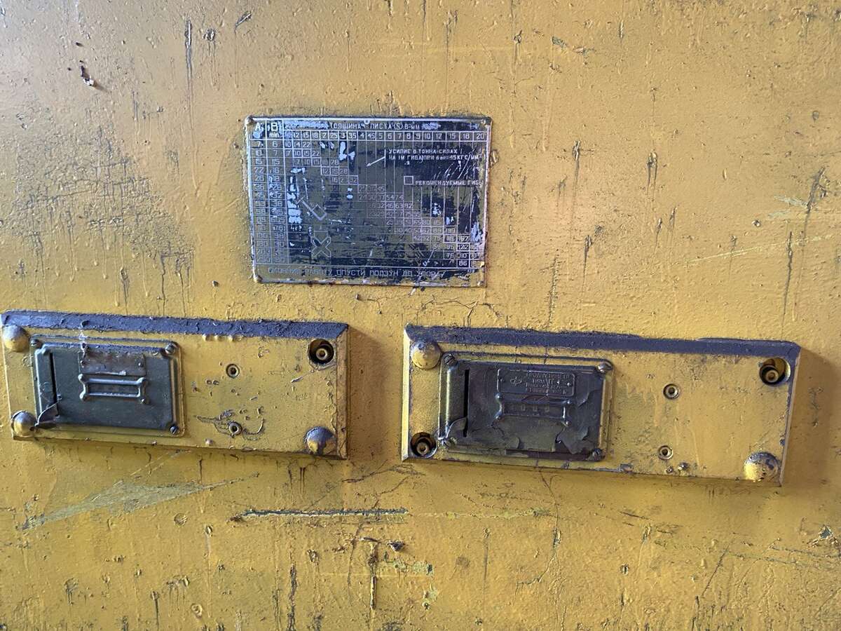 Листогибочный пресс И1432А 160 тонн усилие