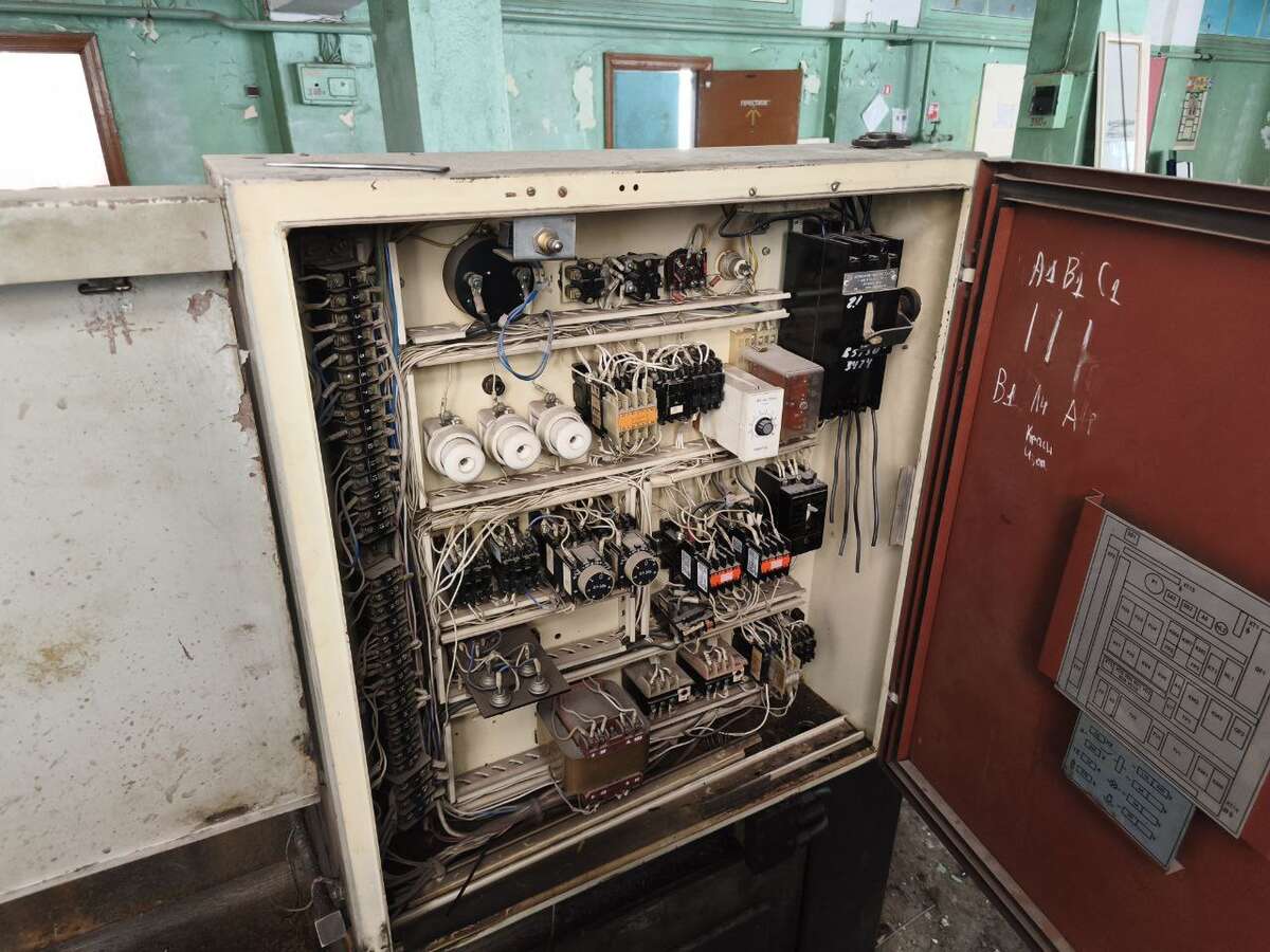 Станок токарно-винторезный МК6056