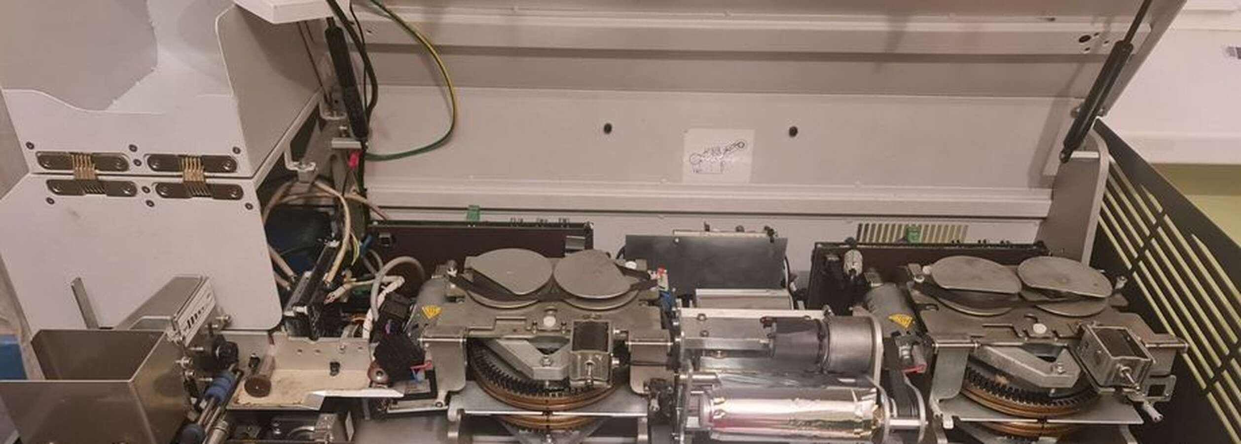 Эмбоссер для пластиковых карт Matica Z3e Италия