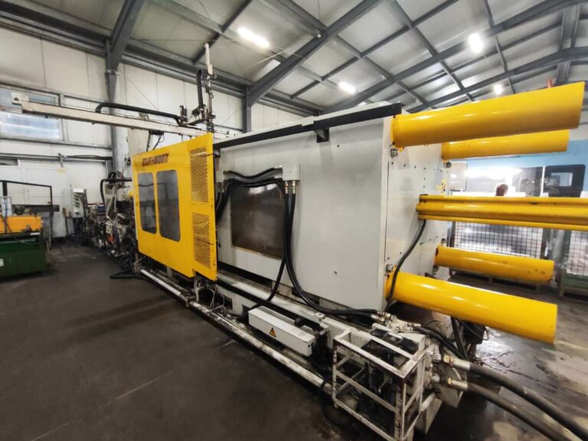 Термопластавтомат CLF 800T
