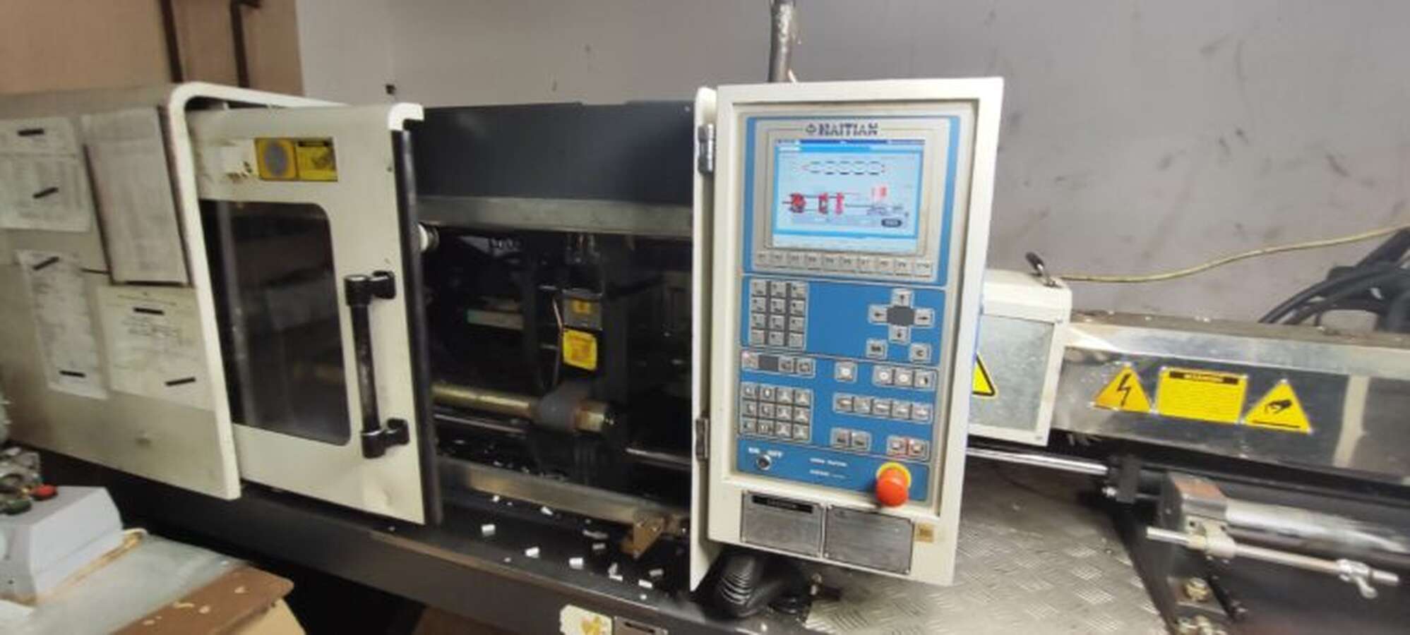 Термопластавтомат HAITIAN HTF90W