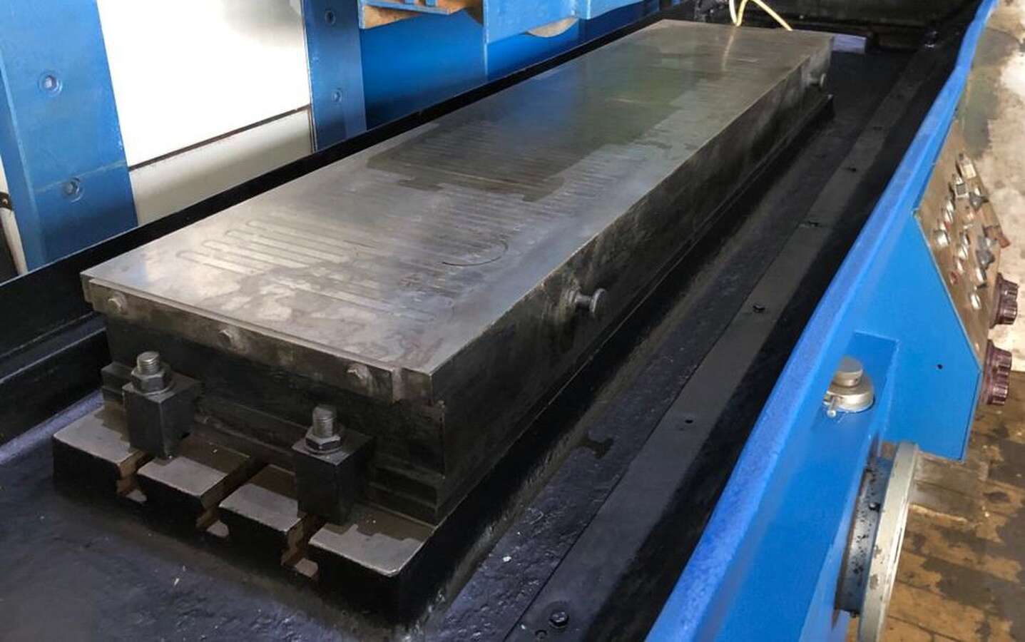 Станок плоскошлифовальный 3Л722А