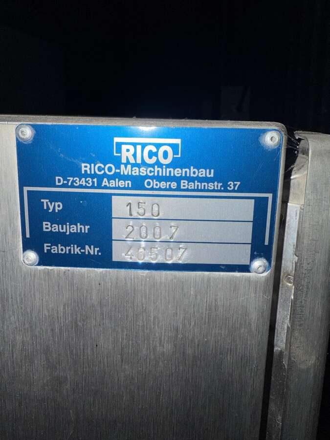 Выемщик и укладчик бутылок Rico 150