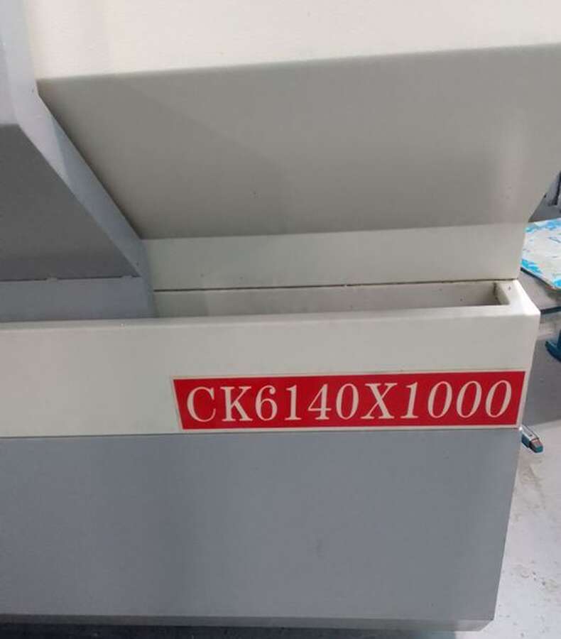 Токарный станок CK6140x1000 с ЧПУ