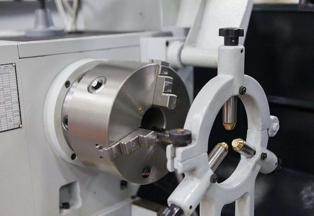 Станок токарно-винторезный STALEX C0636N/1000