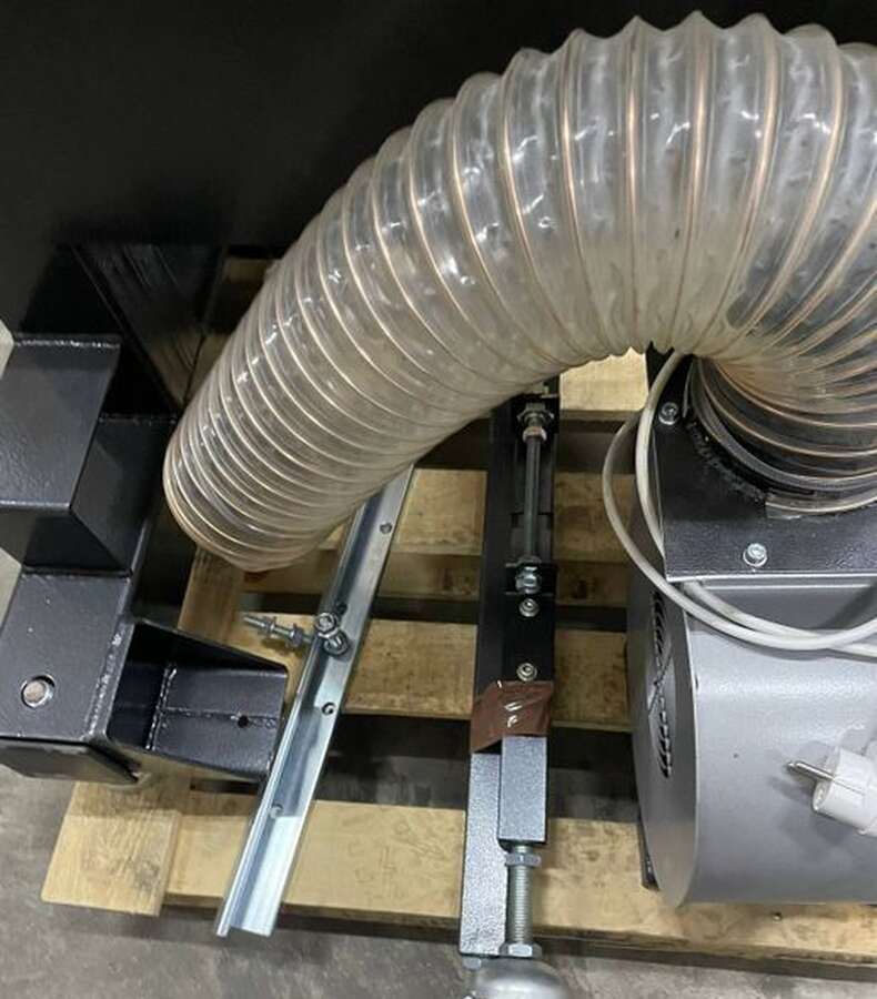 Машина раскройная ленточная Rexel R750/1000
