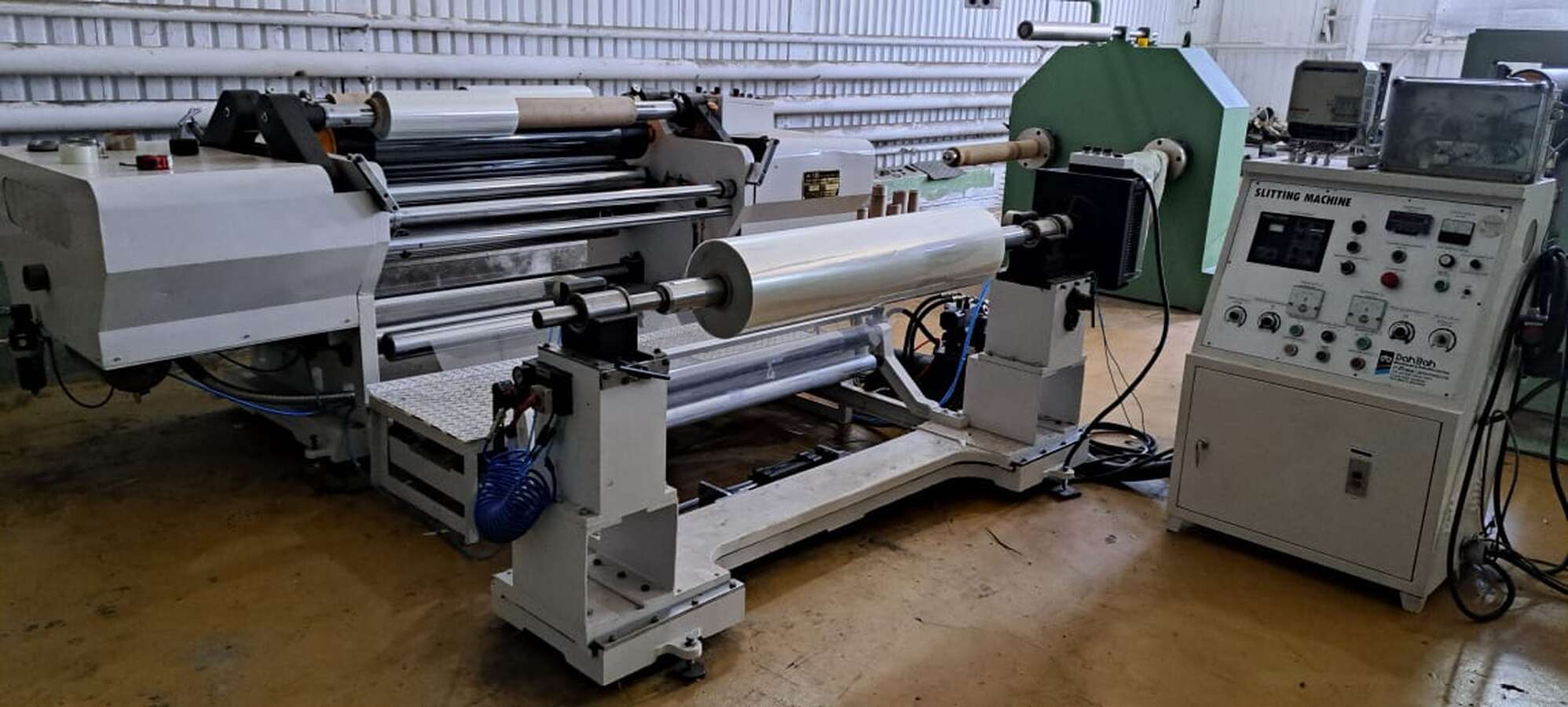 Бобинорезательная машина DAH BAH MACHINERY SLB