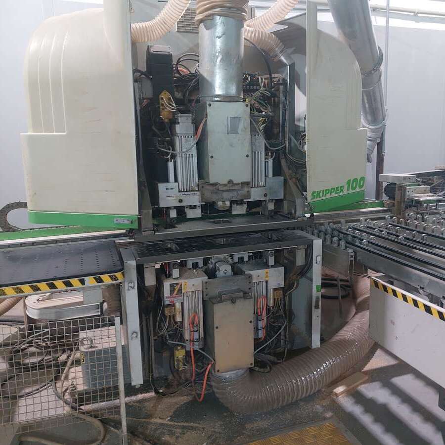 Сверлильно-присадочный центр с ЧПУ Biesse Skipper 100
