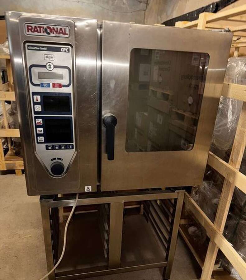 Пароконвектомат Rational ClimaPlus Combi