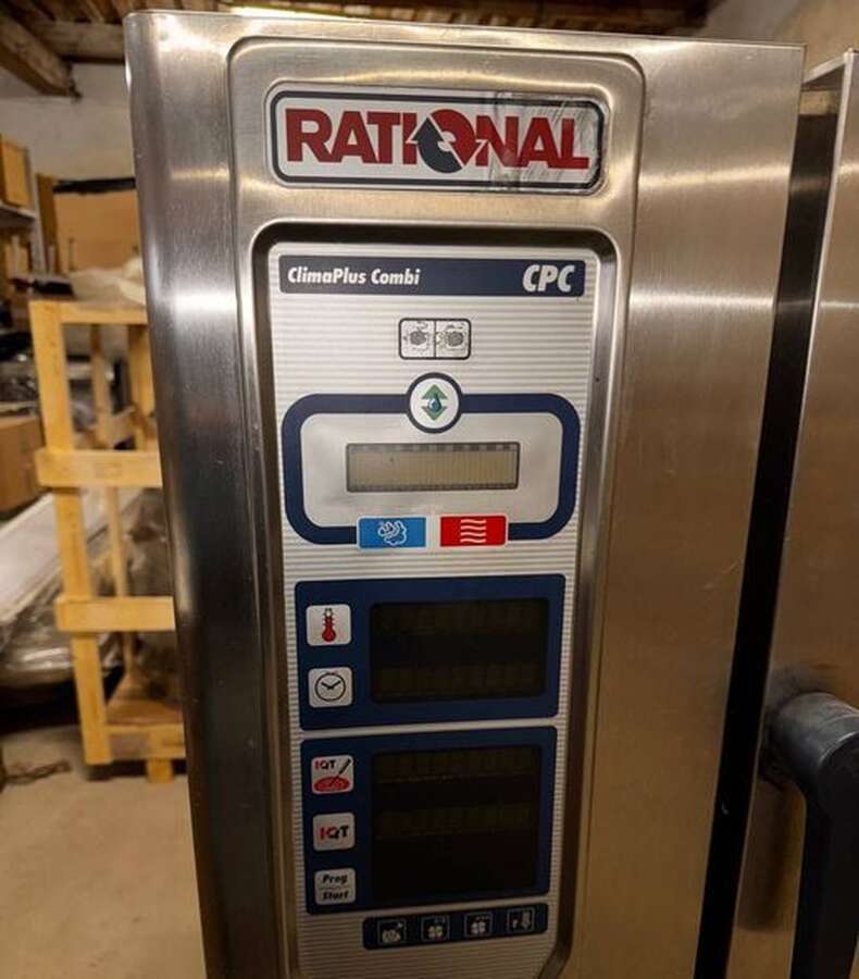 Пароконвектомат Rational ClimaPlus Combi