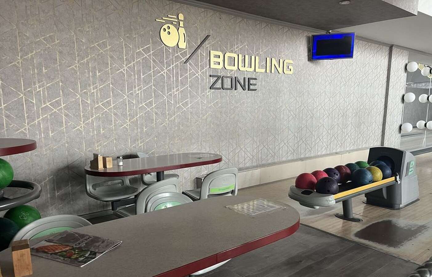 Боулинг Brunswick 2 дорожки