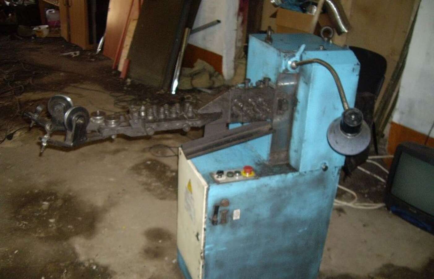 Станок для производства металлической фибры АМФ1