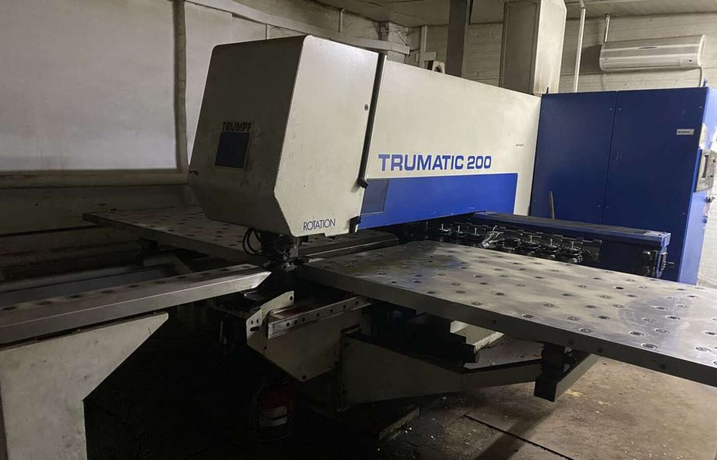 Координатно-пробивной пресс TRUMPF Trumatic 200