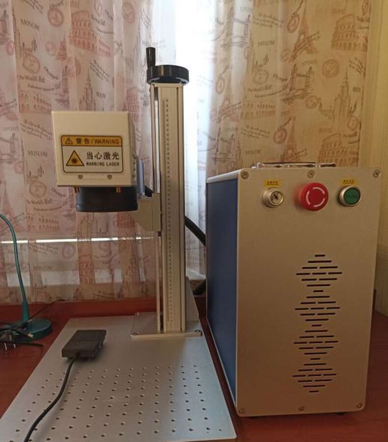 Лазерный маркировочный станок JPT 30W LР