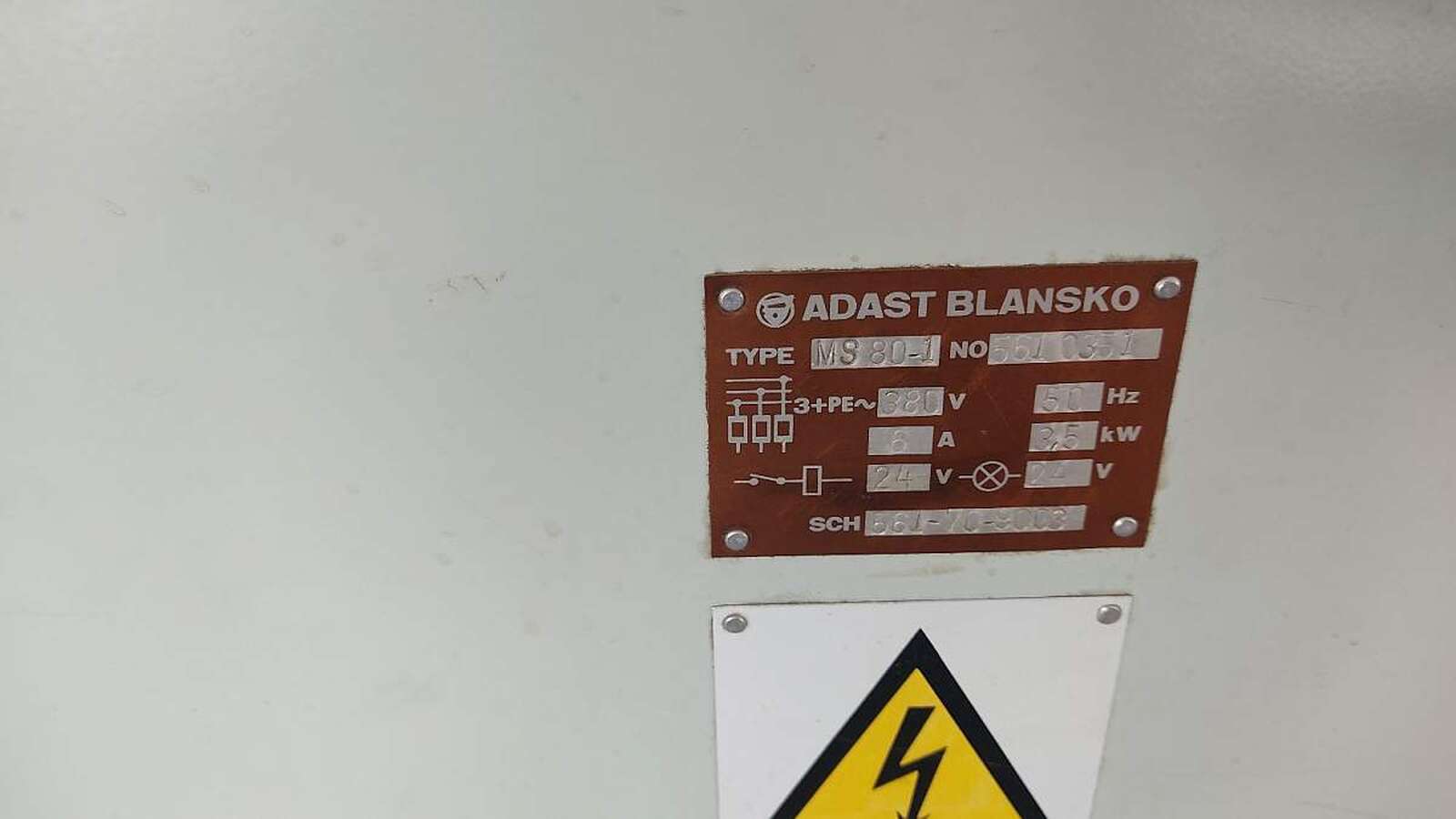 Бумагорезальная машина Adast Maxima МS-80