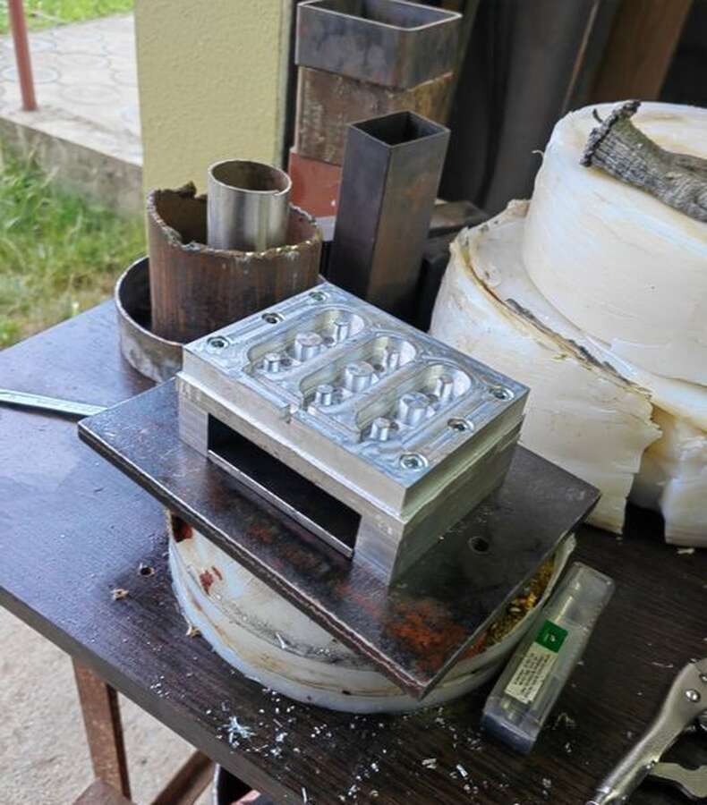 Фрезерный станок с ЧПУ 300х300х230 мм