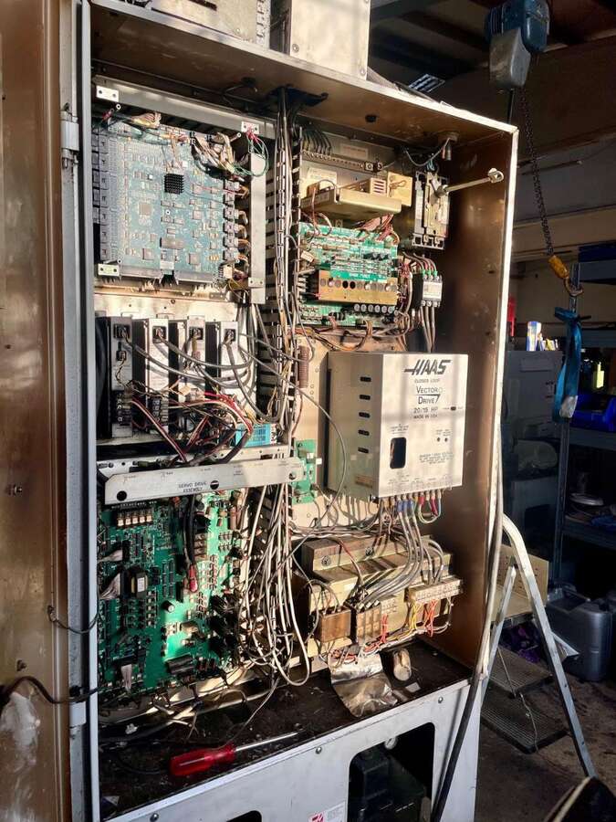 Фрезерный станок Haas MiniMill 2001 г.в.