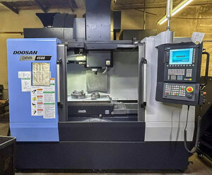 Фрезерный станок с ЧПУ DOOSAN DNM 4500 2018г.в.