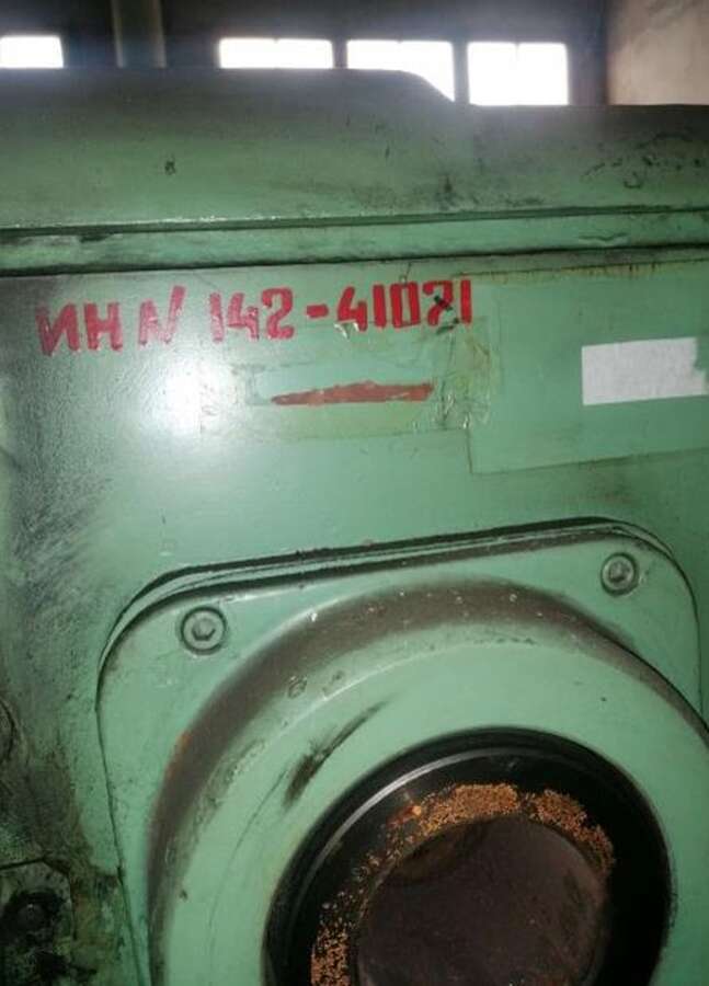 Токарный станок 165