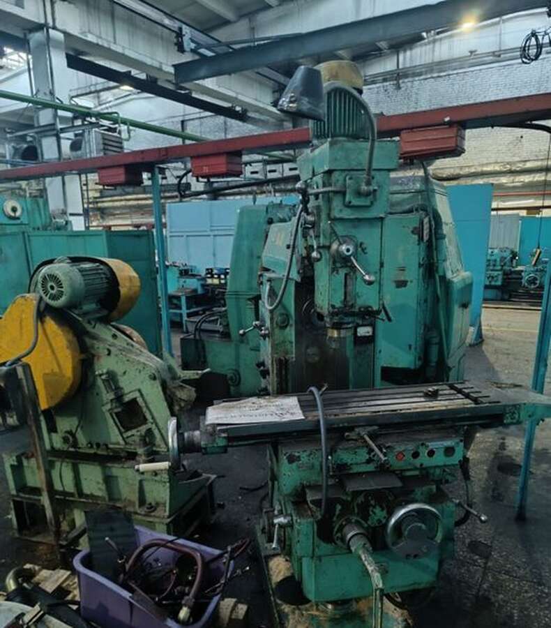 Станок фрезерный консольный 6Т80Ш