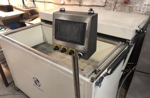 Термоформовочная машина BIY-V1360A