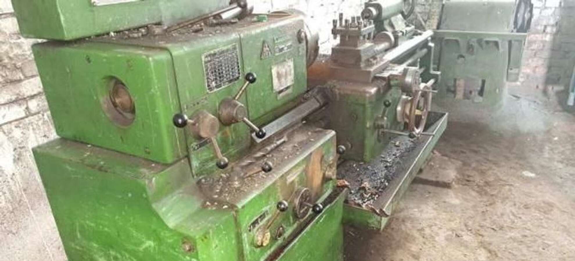 Токарный станок TOS SN40B