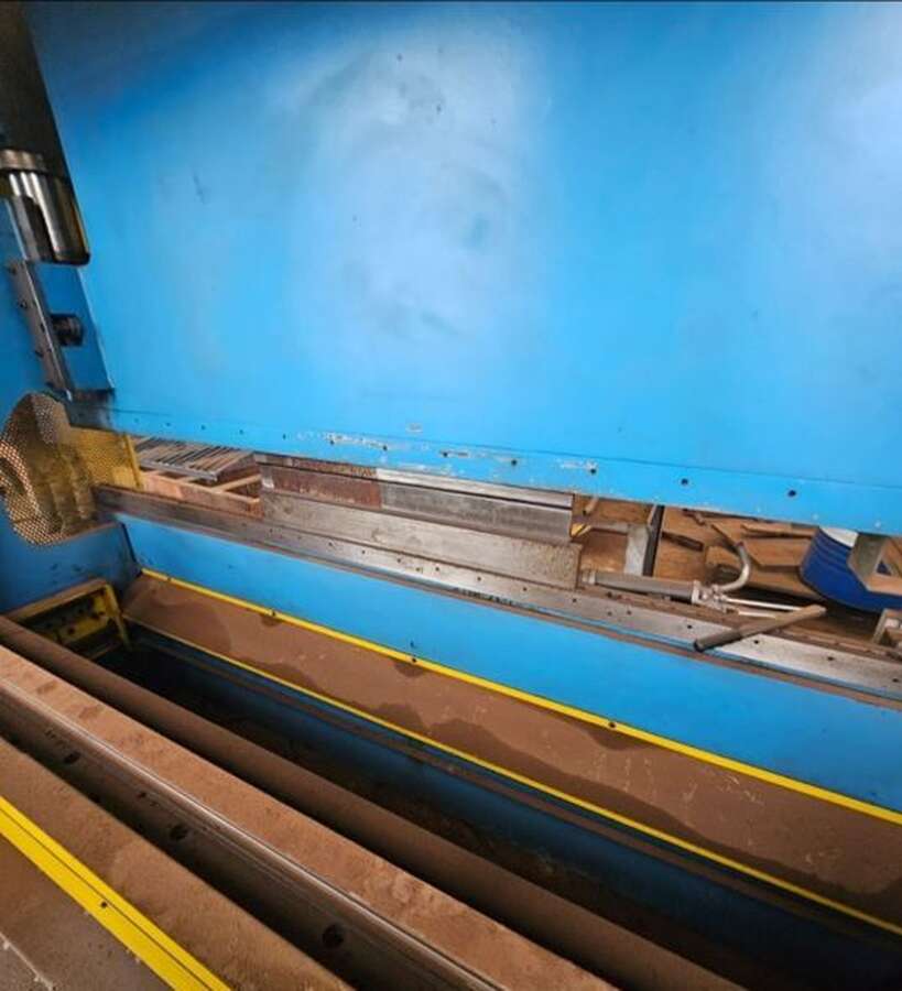 Листогиб Beyeler PR 6 1000 KN x 3100