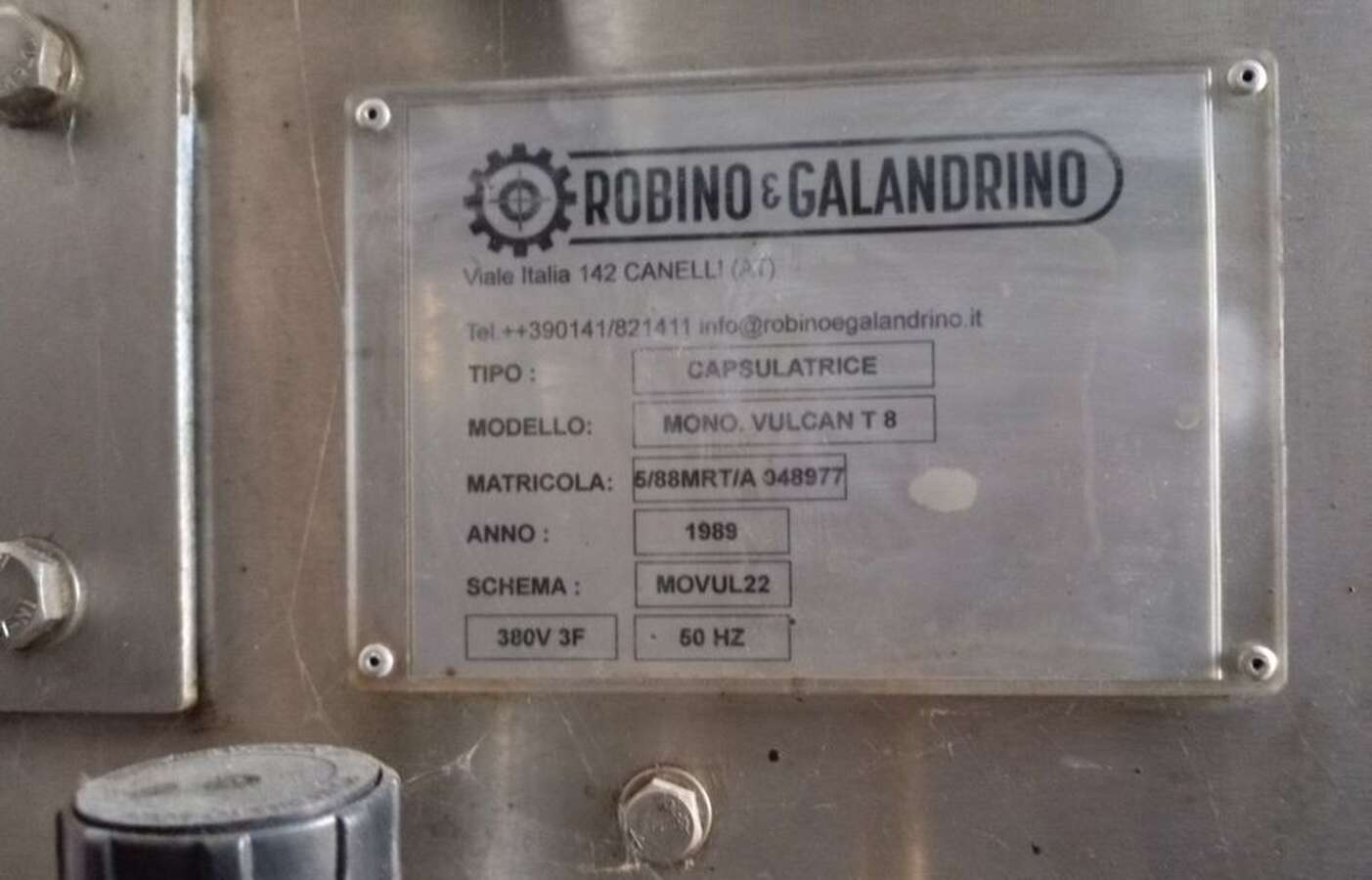 Укупорочная машина Robino&Galandrino Vulcan T 8