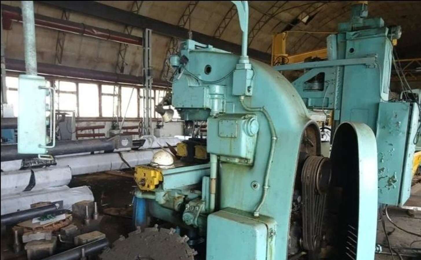Станок универсально-фрезерный FWM-41M