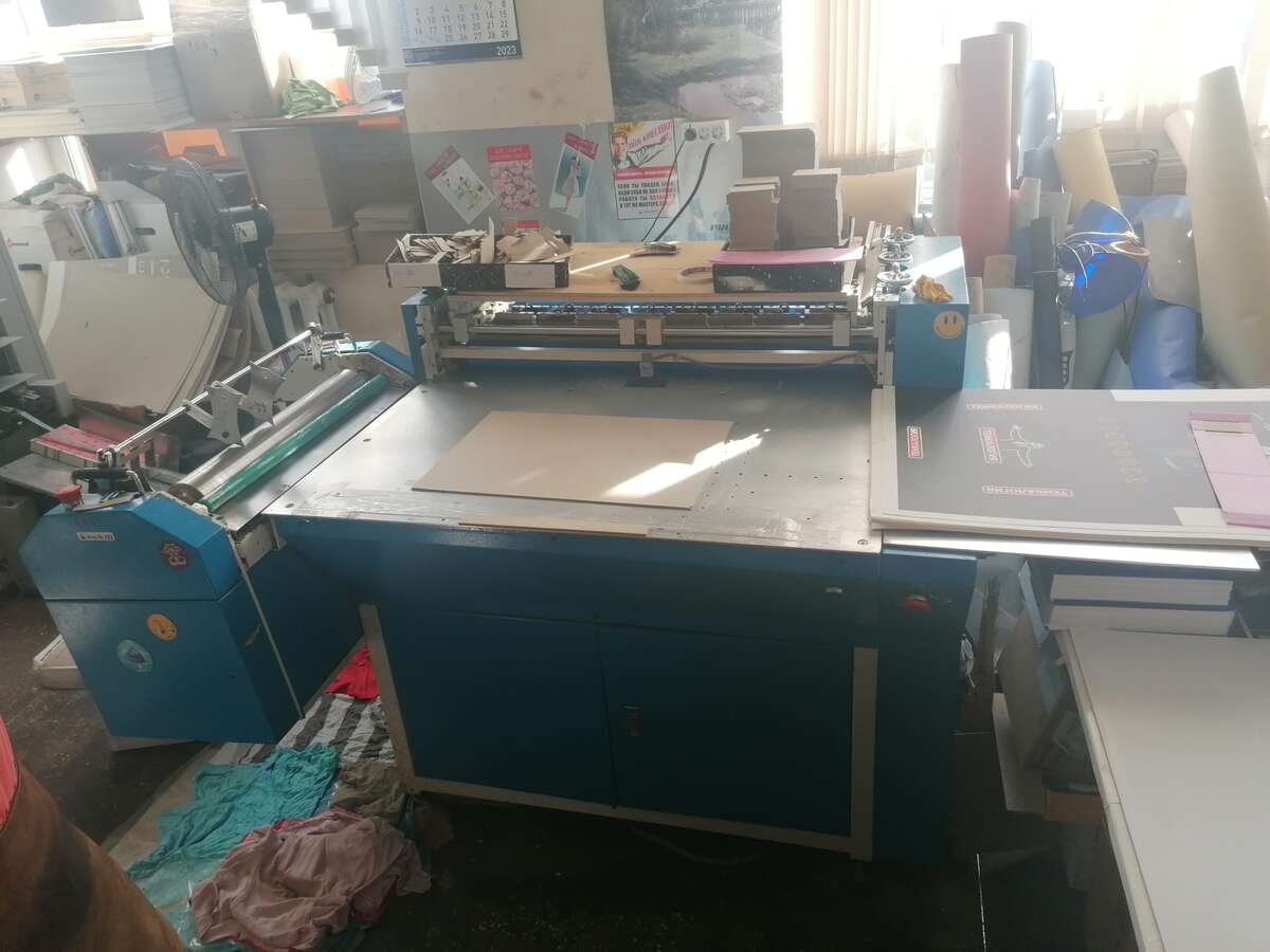 Крышкоделательная машина MF-SCM500A