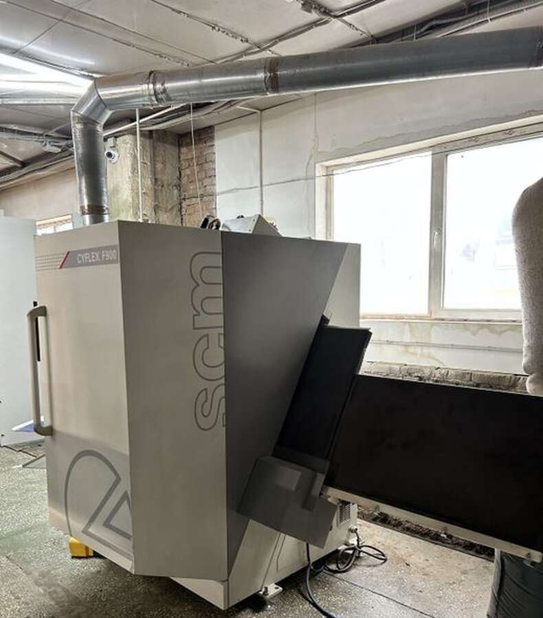Сверлильно-пазовальный центр с ЧПУ SCM Cyflex F900