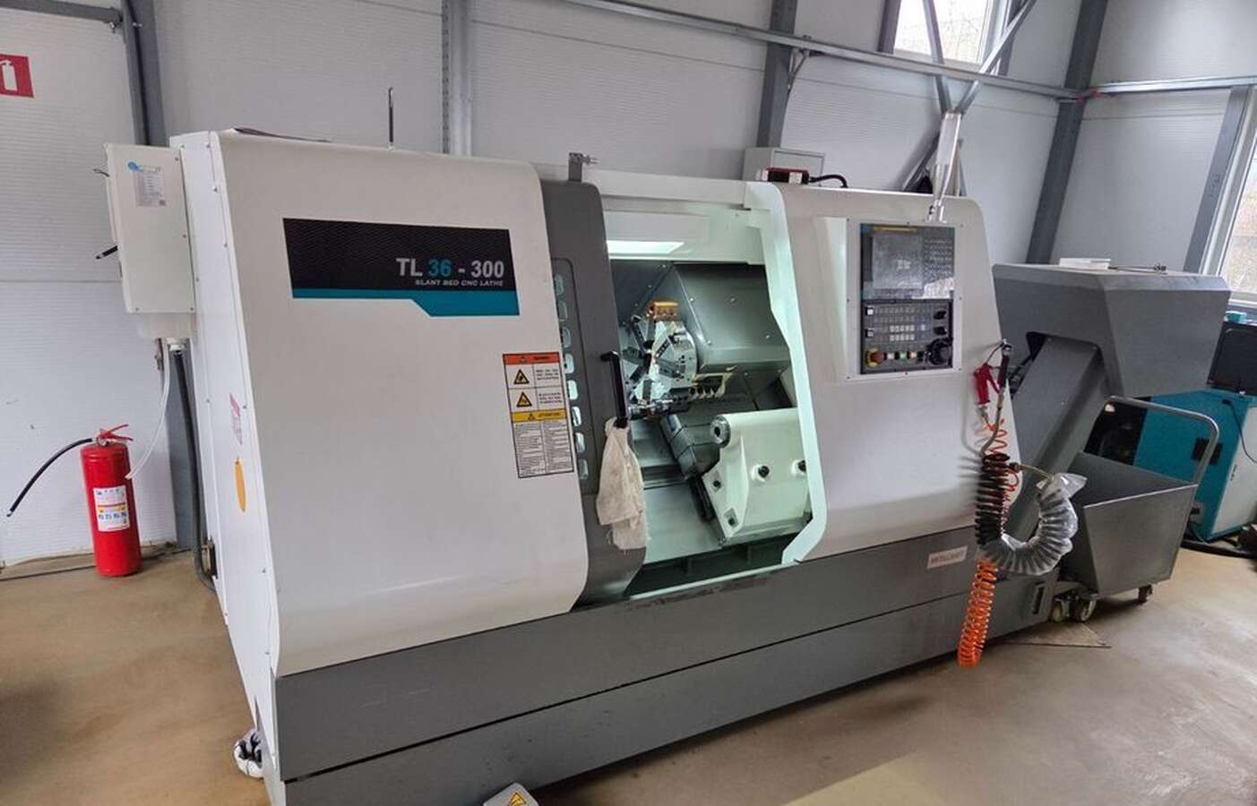 Токарный станок с ЧПУ Fanuc