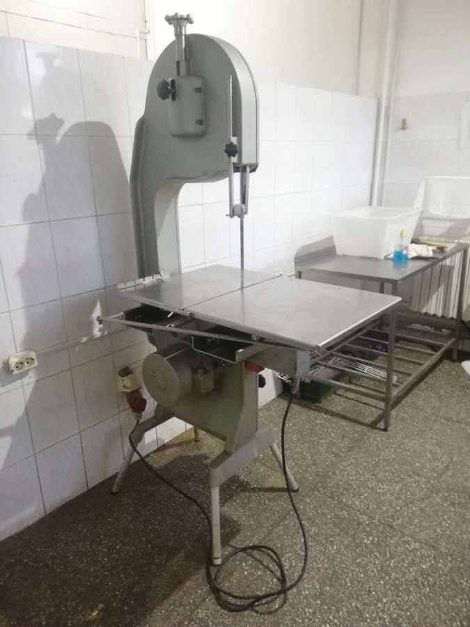 Пила для резки мяса Koneteollisuus Oy КТ-400