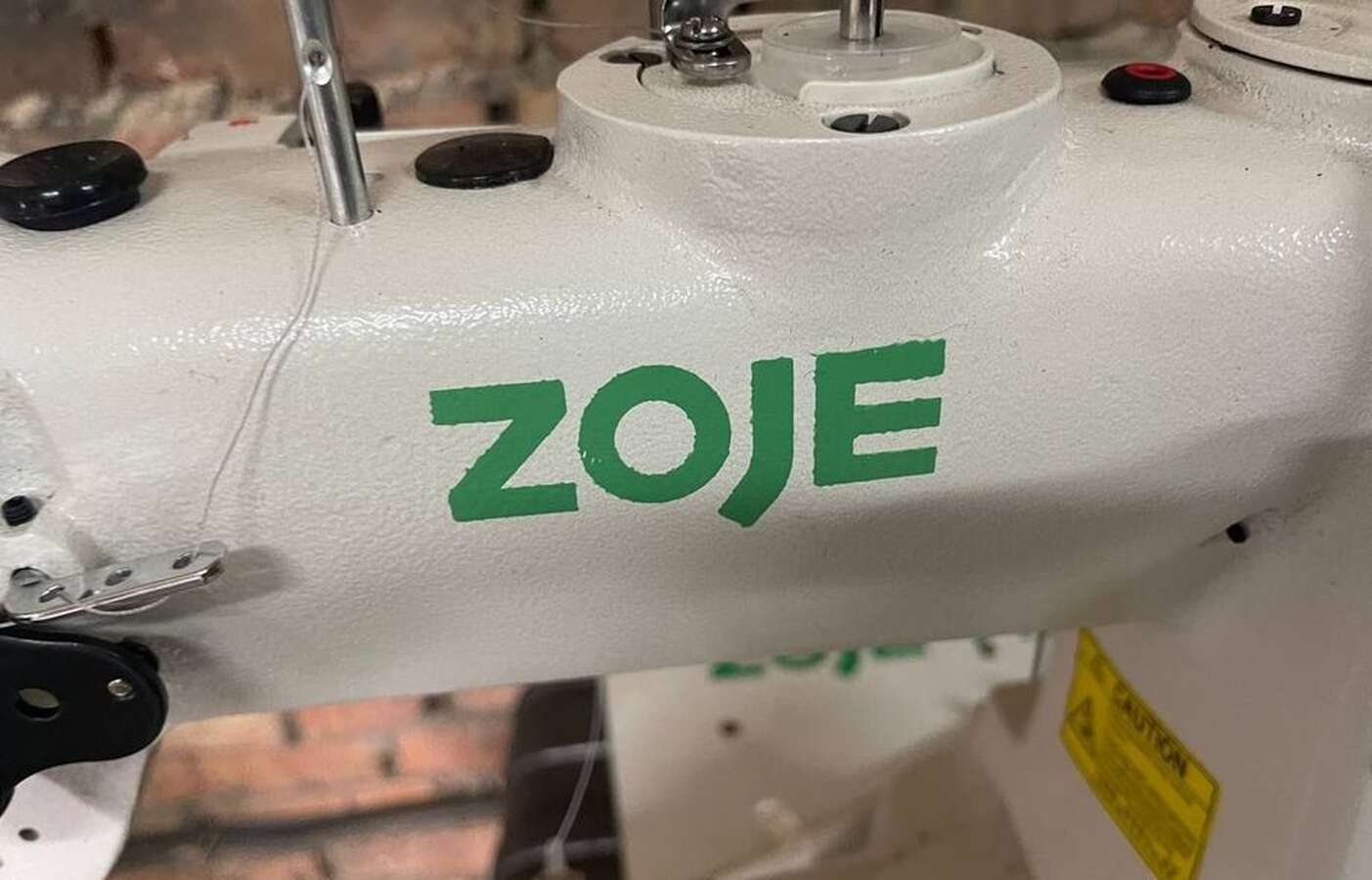 Швейная машина ZOJE