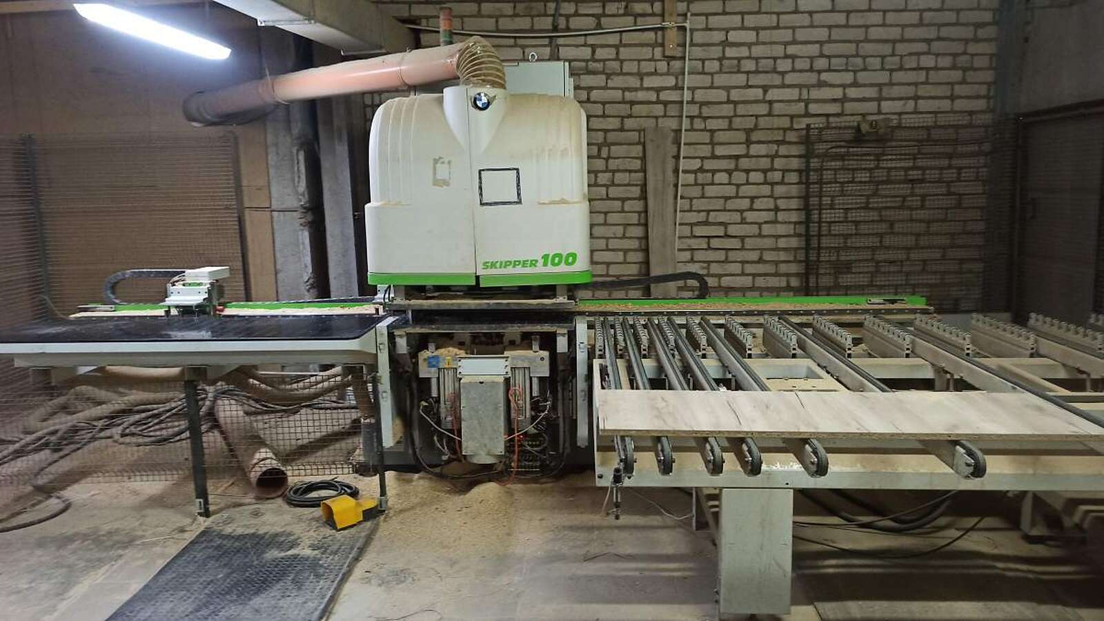 Сверлильно-присадочный центр с ЧПУ SKIPPER 100 L-BIESSE