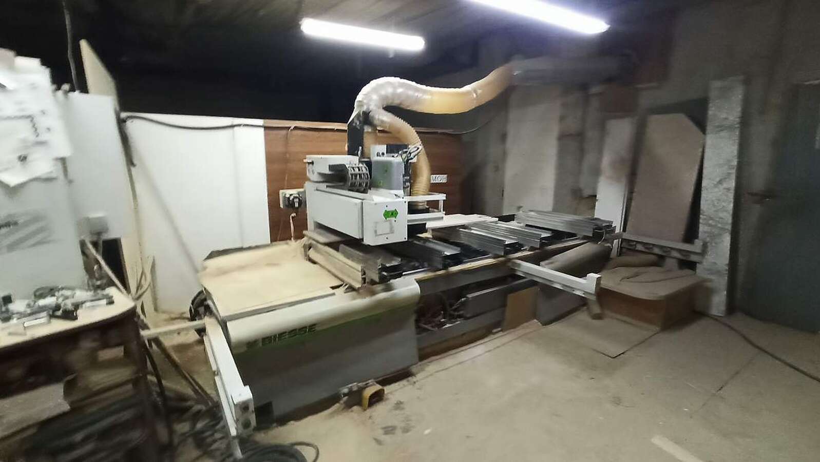 Обрабатывающий центр с ЧПУ Biesse Rover 20