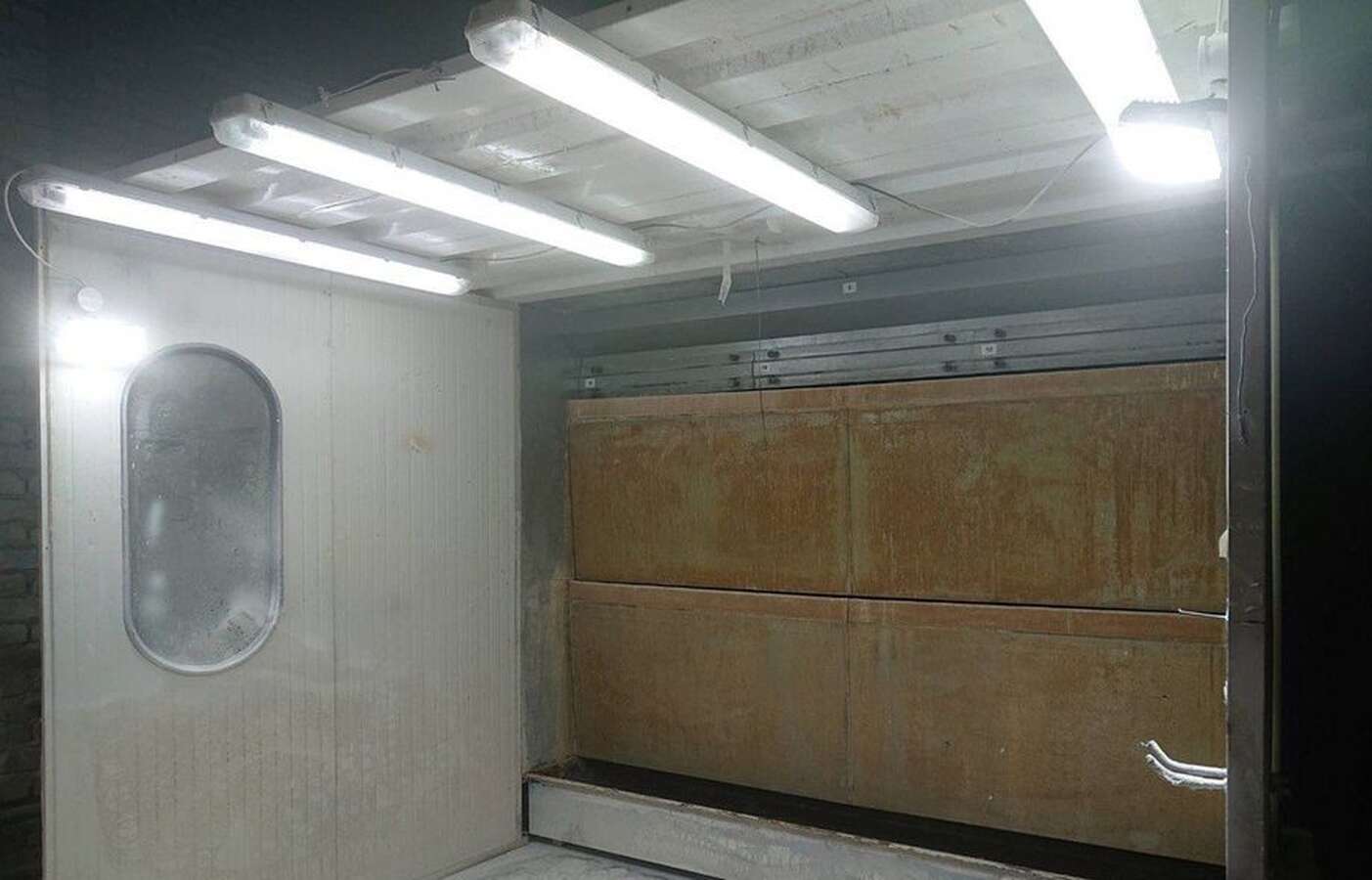 Покрасочная камера с водяной завесой TBS-3W