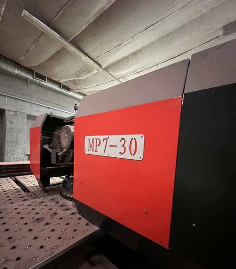 Координатно-пробивной пресс YANGI MP7-30