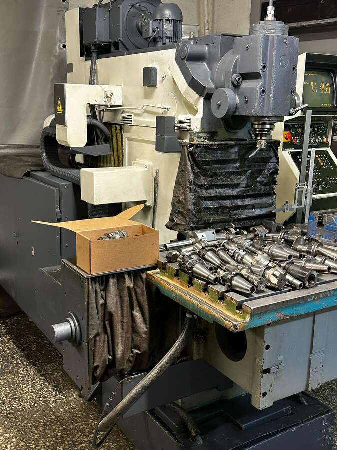 Фрезерный станок Heidenhain AG400 CNC/TNC155