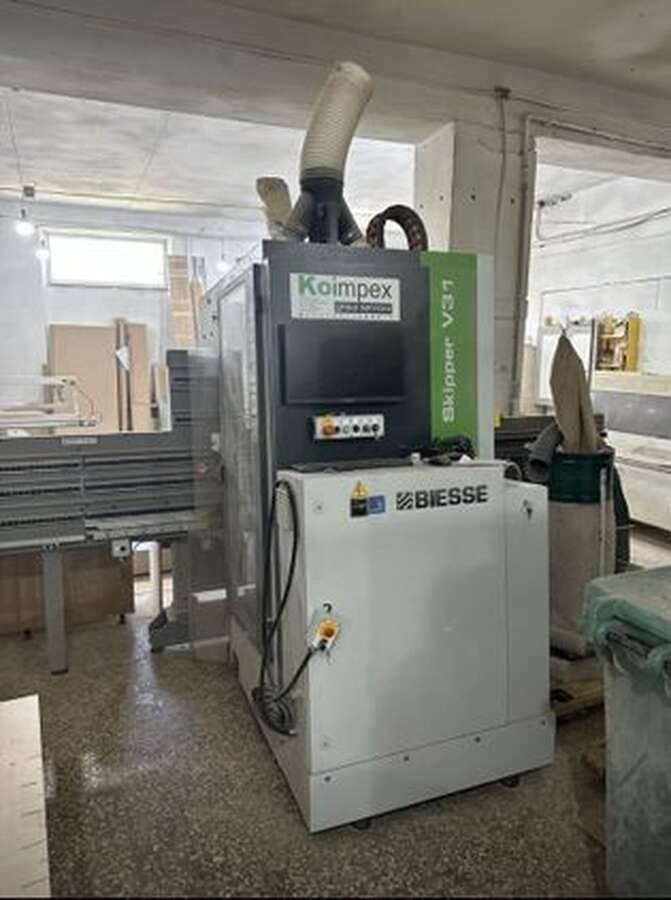 Сверлильно присадочный станок ЧПУ BIESSE Skipper V31