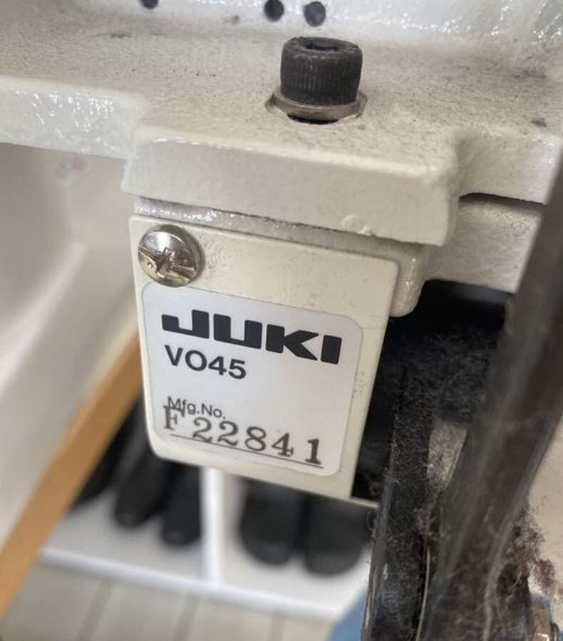 Швейная машина Juki F 2284