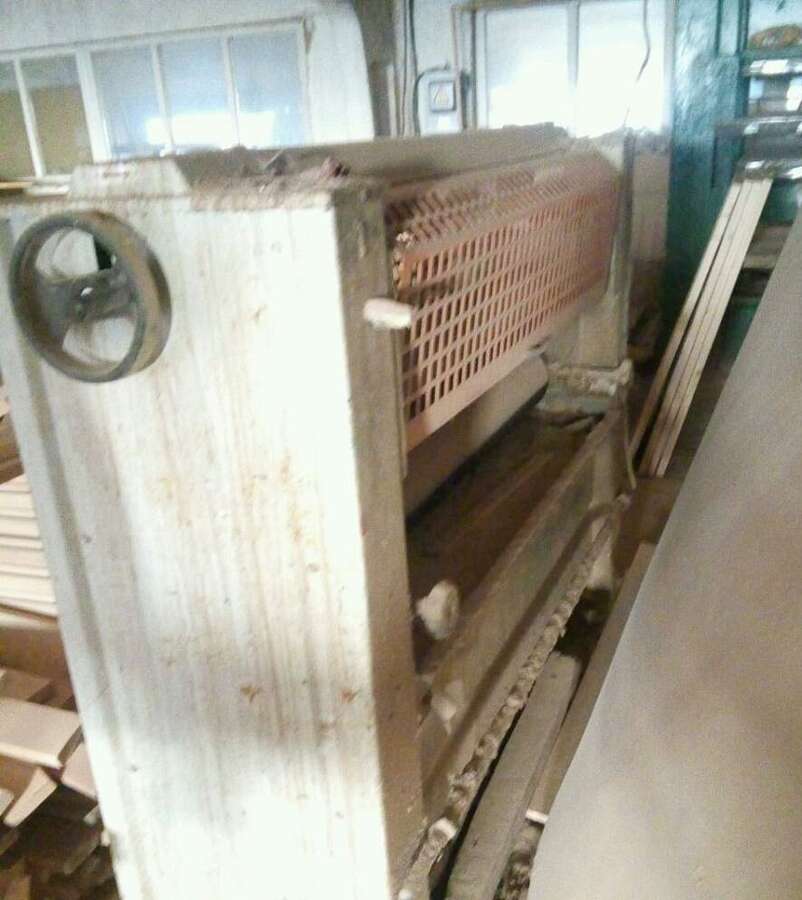 Клеепромазочный станок Cestuzioni Meccaniche